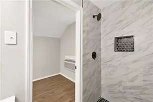 819 Blossom St SW, Atlanta, GA 30310 - Photo 32