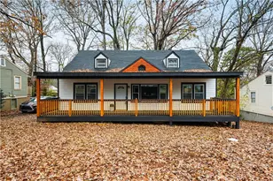 819 Blossom St SW, Atlanta, GA 30310 - Photo 10