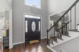 2349 Meadow Isle Ln, Lawrenceville, GA 30043 - Photo 2