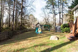 1937 Crescent Dr, Snellville, GA 30078 - Photo 18