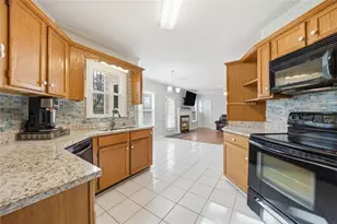 850 Ashley Laine Walk, Lawrenceville, GA 30043 - Photo 14