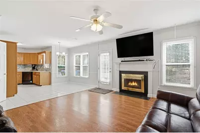 850 Ashley Laine Walk, Lawrenceville, GA 30043 - Photo 6