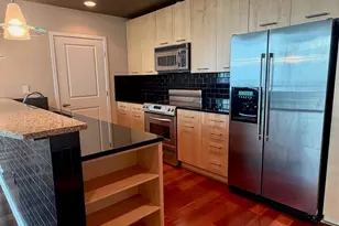 3324 Peachtree Rd NE, Atlanta, GA 30326 - Photo 10