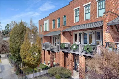 1918 Kings Cross NW, Atlanta, GA 30318 - Photo 2