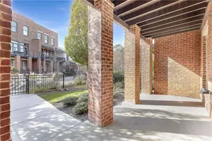 1918 Kings Cross NW, Atlanta, GA 30318 - Photo 4