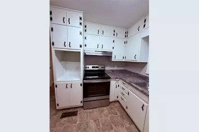 318 W Bonnell Street, Oxford, GA 30054 - Photo 10