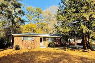 318 W Bonnell St, Oxford, GA 30054 - Photo 1