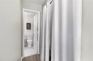 2657 Lenox Road NE, Atlanta, GA 30324 - Photo 40