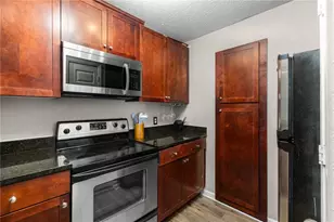 2657 Lenox Road NE, Atlanta, GA 30324 - Photo 20