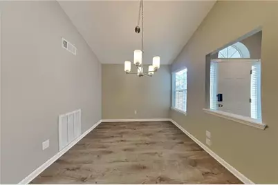 2071 Boone Place, Snellville, GA 30078 - Photo 8