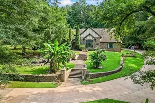 3000 Cathedral Pl, Decatur, GA 30034 - Photo 1