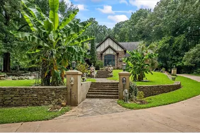 3000 Cathedral Place, Decatur, GA 30034 - Photo 2