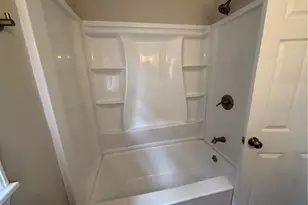 119 Hickory St, Warner Robins, GA 31093 - Photo 8