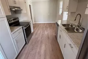 119 Hickory St, Warner Robins, GA 31093 - Photo 4