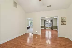 2530 Rosehill Cir, Lithia Springs, GA 30122 - Photo 8