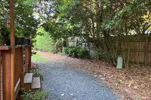 1148 Riverbend Club Dr SE, Atlanta, GA 30339 - Photo 48