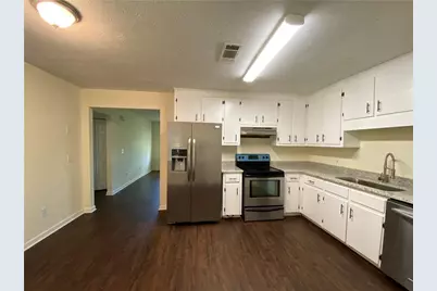 1981 Patterson Circle, Lawrenceville, GA 30044 - Photo 6