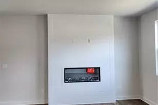 2052 Underwood Dr, Lawrenceville, GA 30043 - Photo 6