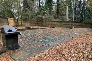 4082 Stonemont Dr SW, Lilburn, GA 30047 - Photo 30