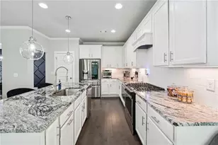 3167 Stonegate Dr SW, Atlanta, GA 30331 - Photo 10