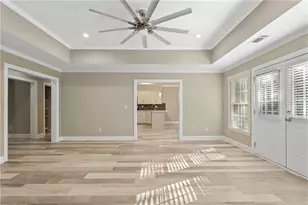 6427 Blue Water Dr, Buford, GA 30518 - Photo 38