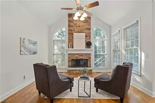 6427 Blue Water Dr, Buford, GA 30518 - Photo 2