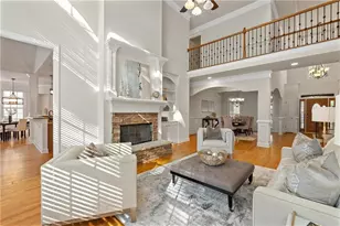 6427 Blue Water Dr, Buford, GA 30518 - Photo 4