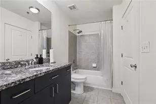 250 Pharr Rd NE, Atlanta, GA 30305 - Photo 16