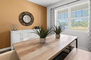 8208 Elkhorn Dr, Fairburn, GA 30213 - Photo 4