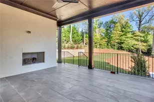 3830 Valley Green Dr, Marietta, GA 30068 - Photo 14