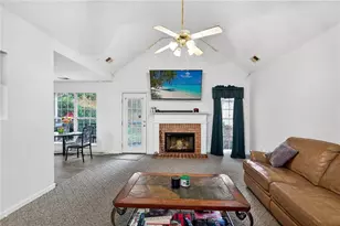 10909 University Dr, Jonesboro, GA 30238 - Photo 16