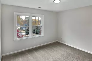 2331 Laura Ct, Snellville, GA 30039 - Photo 10