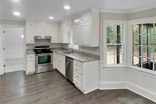 2331 Laura Ct, Snellville, GA 30039 - Photo 6