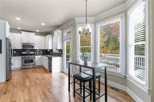 1638 Gilstrap Ln NW, Atlanta, GA 30318 - Photo 16