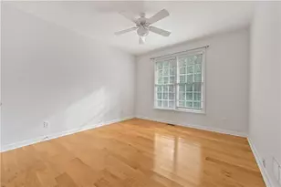 1070 Admiral Crossing, Alpharetta, GA 30005 - Photo 26