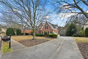 1070 Admiral Crossing, Alpharetta, GA 30005 - Photo 4