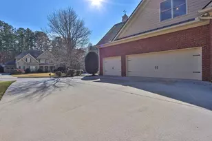 737 Heritage Post Ln, Grayson, GA 30017 - Photo 46