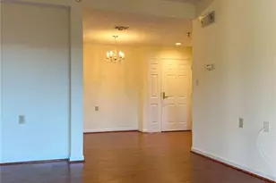 1800 Clairmont Lake, Decatur, GA 30033 - Photo 10