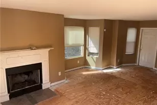 5356 Biffle Rd, Stone Mountain, GA 30088 - Photo 4