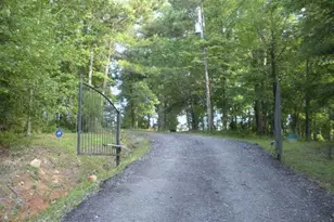 8145 Stone Hill Rd, Cumming, GA 30028 - Photo 30