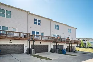 1947 Drew Dr NW, Atlanta, GA 30318 - Photo 38