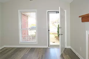 1121 Britley Park Ln, Woodstock, GA 30189 - Photo 4