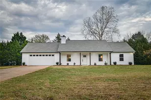 52 Deer Run Cir, Newborn, GA 30056 - Photo 1