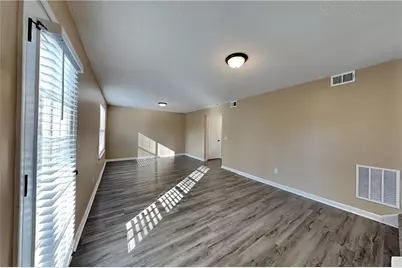 7000 Greenfield Lane, Cumming, GA 30028 - Photo 16