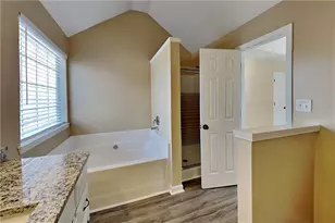 7000 Greenfield Ln, Cumming, GA 30028 - Photo 10