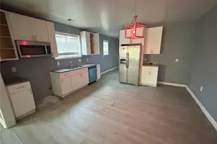 1962 Markone St NW, Atlanta, GA 30318 - Photo 4