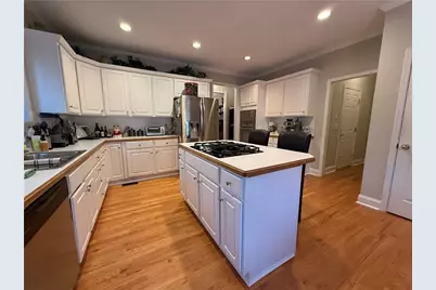 710 Trillium Lane, Lilburn, GA 30047 - Photo 12