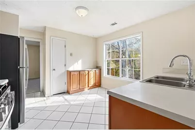 2512 Herndon Road, Lawrenceville, GA 30043 - Photo 10