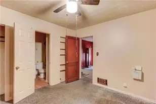 6088 Wade Orr Rd, Flowery Branch, GA 30542 - Photo 16