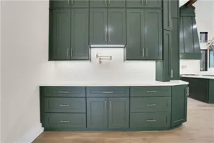 990 Sycamore Dr, Decatur, GA 30030 - Photo 8